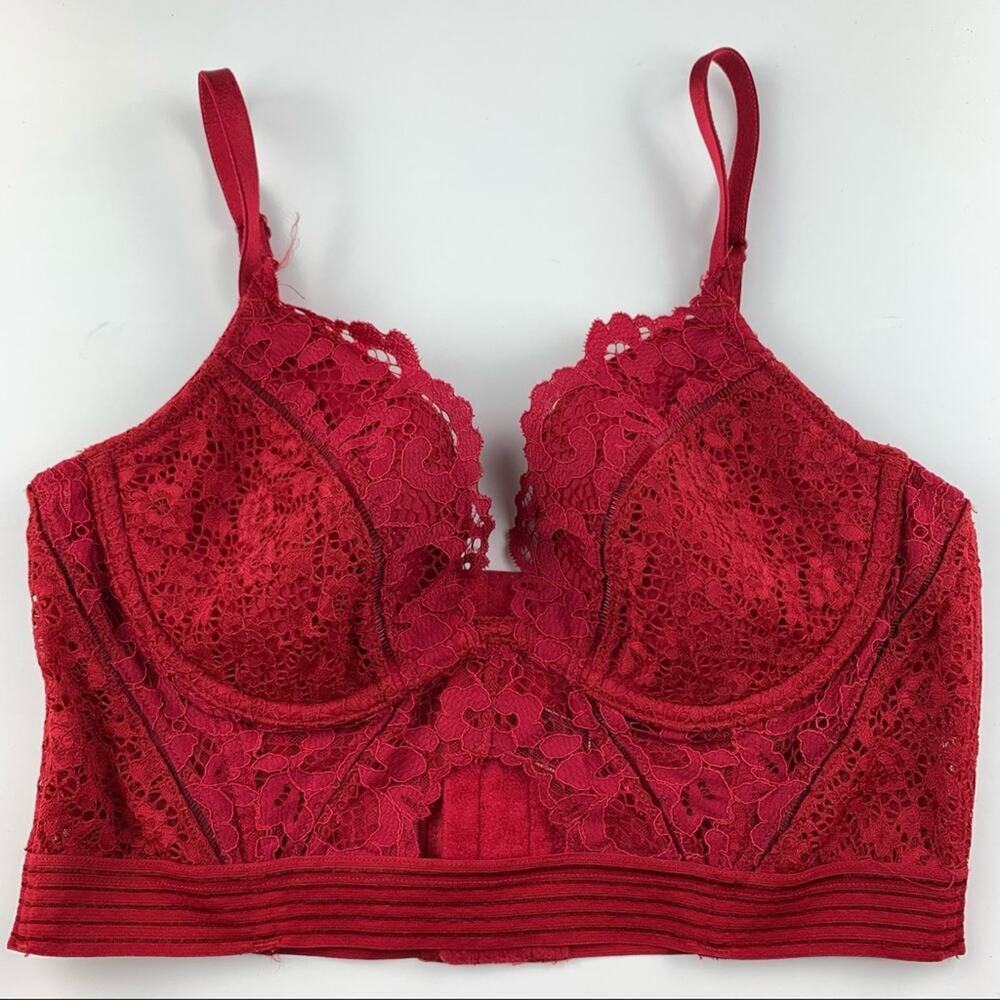 Victoria’s Secret Lined Plunge Bra 34B #4358